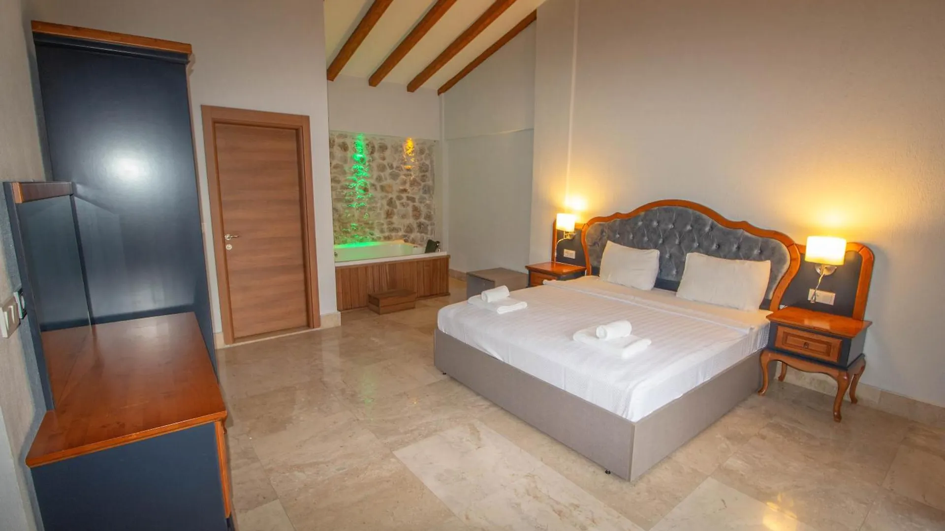 Tlos Yali 3+1 Villa, Oezel Havuzlu, Fethiye Villa